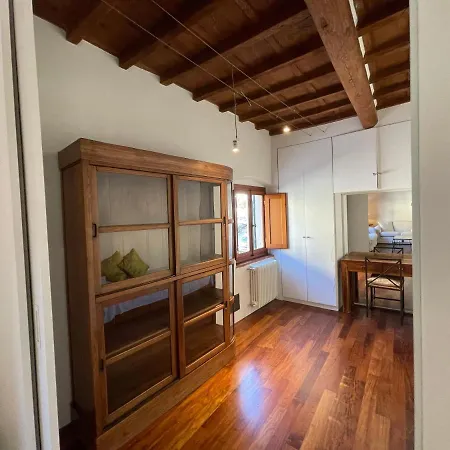 The Secret Garden Apartment Florence